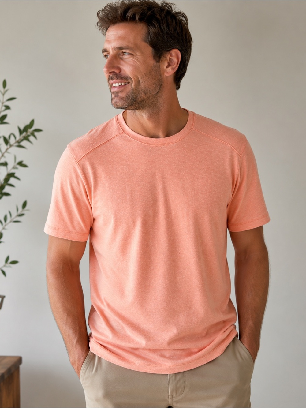 Jamaica Jaxx Men's Classic Textured Crewneck T-Shirt in Peach Size M -Resortwear